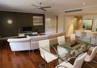 Living and dining area, Executive Apartment, The Mandalay and Shalimar Apartments, Port Douglas