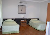 Deluxe room, Mandalay City Hotel, Mandalay