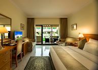 Golden Tulip, Nizwa