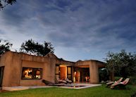 Amber Presidential Suite, Sabi Sabi Earth Lodge, The Sabi Sand Wildtuin