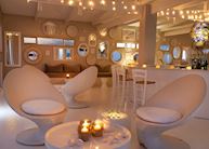 The bar at White Pearl Resort, Ponta Mamoli