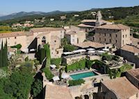 Crillon le Brave, Crillon-le-Brave Crillon le Brave, Crillon-le-Brave