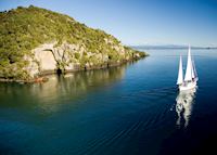 Lake Taupo, New Zealand Lake Taupo, New Zealand