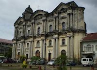 Basilica of St martin de Tours, Taal Basilica of St martin de Tours, Taal