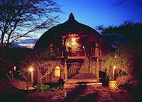 Standard, Serena lodge Standard, Serena lodge