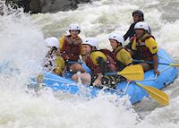 White water rafting on the Kelaniya Ganga White water rafting on the Kelaniya Ganga