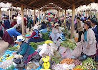 Chinchero market Chinchero market