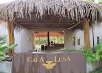 Entrance of Cala Luna, Tamarindo Entrance of Cala Luna, Tamarindo