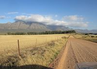 On the road to Bartholomeus Klip Farmhouse On the road to Bartholomeus Klip Farmhouse