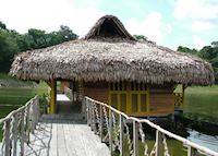 Uakari Floating Lodge Uakari Floating Lodge