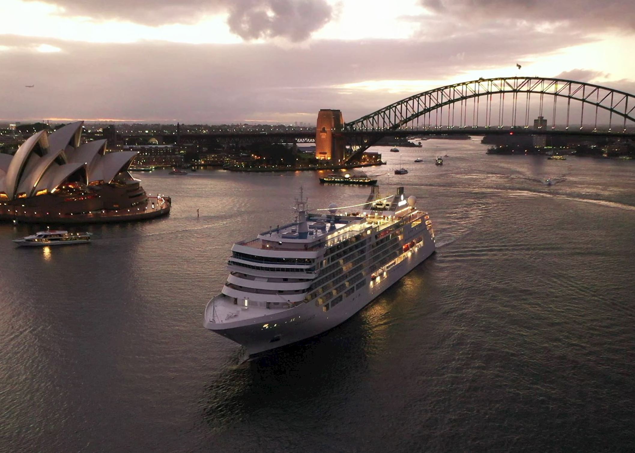 cruise ship sydney to auckland