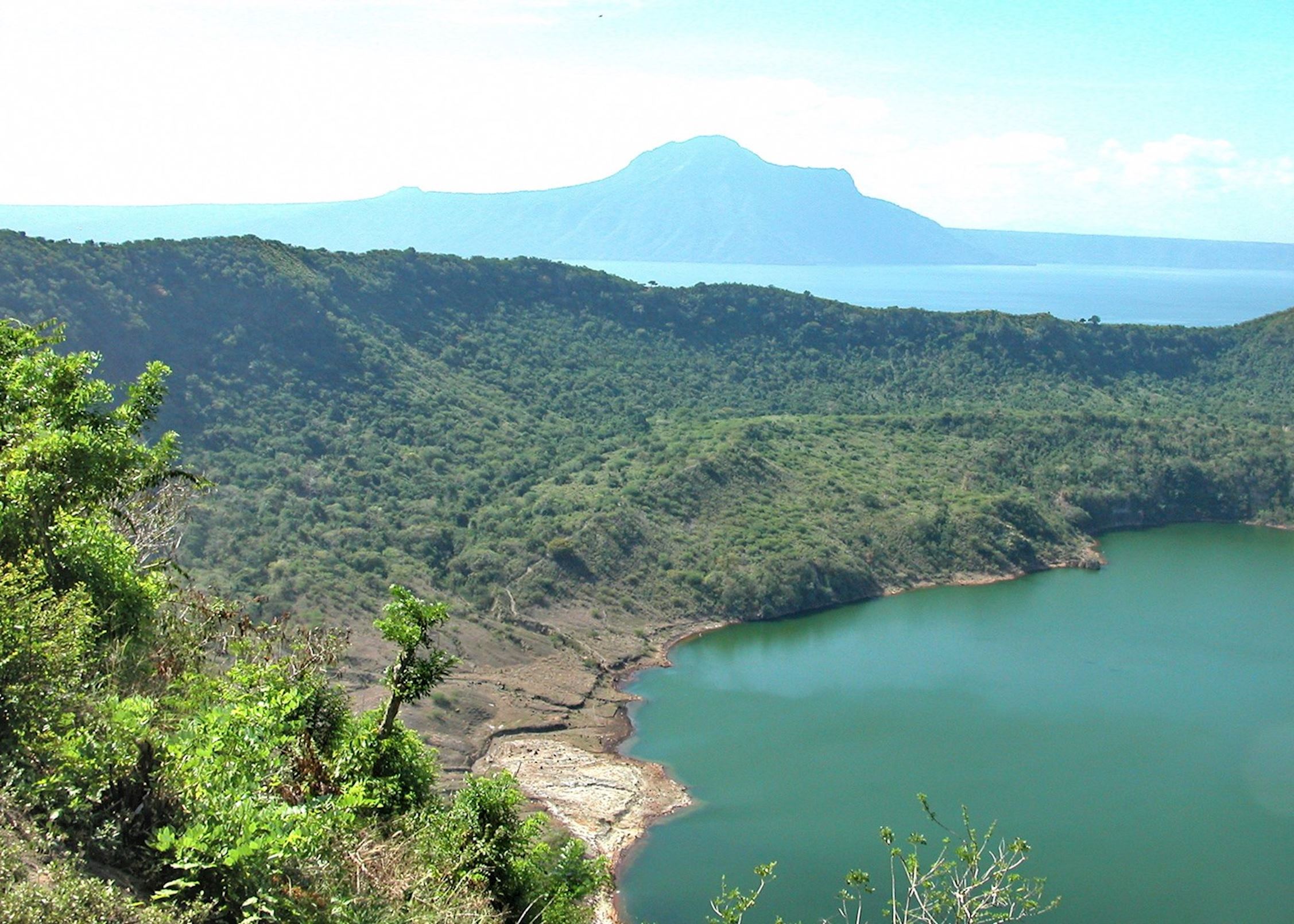 taal volcano crater tour