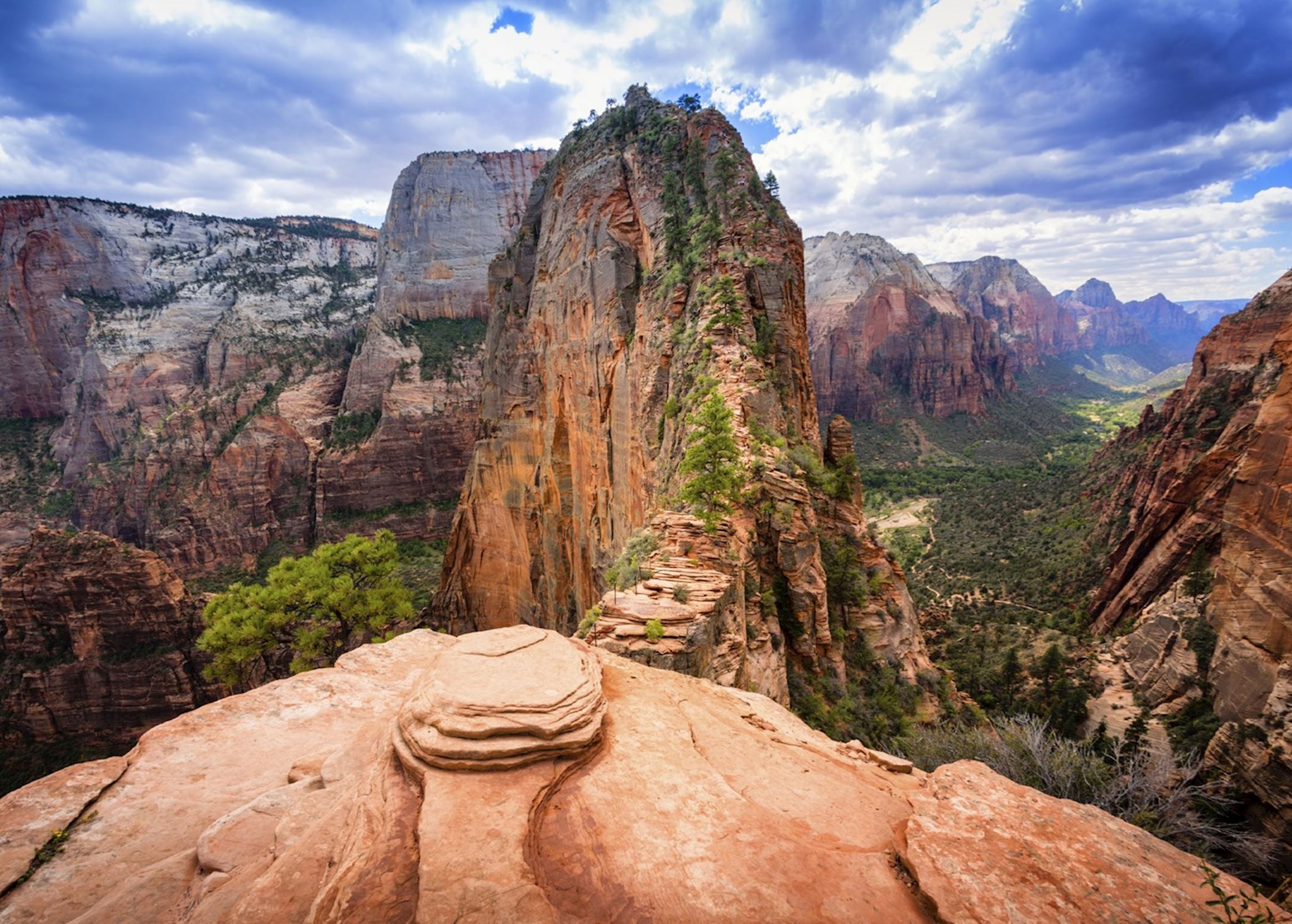 Valley Views, Zion National Park, Zion Canyon, The Great White Throne ...