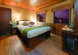 Double cabin on the Halong Valentine