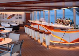 Sea view bar, Koningsdam