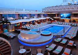 Pool area, Koningsdam