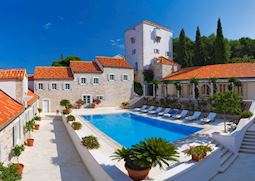 Martinis Marchi Heritage Hotel, Maslinica