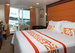Aranui 5 Junior Suite with Balcony