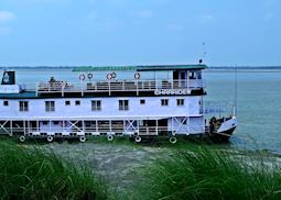 Charaidew boat