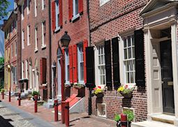 Elfreth's Alley in downtown Philadelphia