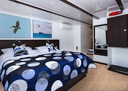 Upper Deck Junior Suite