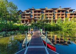 Pontoon, Nita Lake Lodge, Whistler