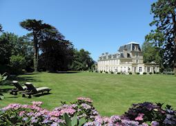 Château la Chenevière, Port-en-Bessin
