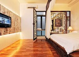 Deluxe Family Rooms - Courtyard @ Heeren