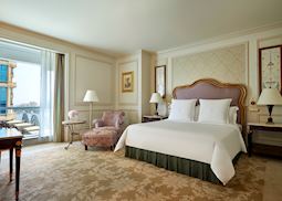 Premier room, Four Seasons at the First Residence, Cairo