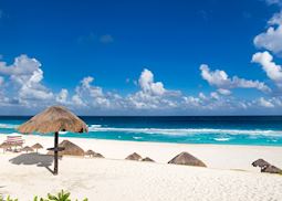 Playa Delfines, Cancun