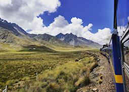 Cuzco Puno train journey