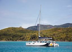 Odezir Catamaran, Mahe