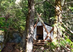 Kingfisher Wilderness Adventures, Port McNeill