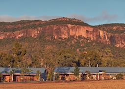 Mount Mulligan Lodge, Mount Mulligan