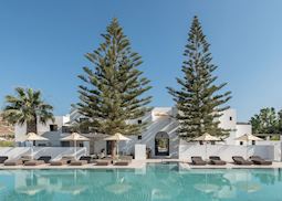 Parilio, Kolympithres