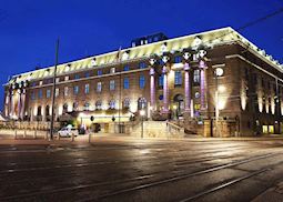 Clarion Hotel Post façade