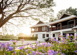 Na Nirand Boutique Hotel