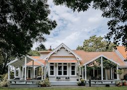 Hawthorne House