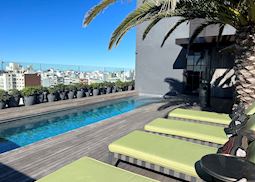 Pool, Hotel Montevideo