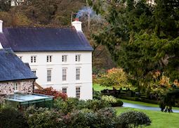 Exterior, Grove of Narberth