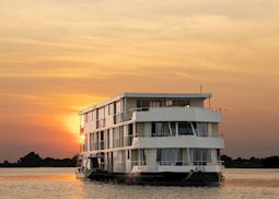 Zambezi Queen on the Chobe River
