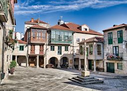 Plaza de la Leña, Pontevedra, Galicia, Spain