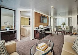 Navigator Suite, Seven Seas Navigator
