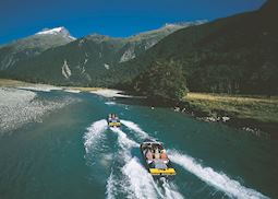 Jet boat, Siberia Experience