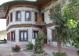 Meri Puensum Resort, Punakha