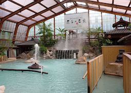 Shared indoor hotspring, Kirishima Hotel