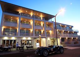 Crown Hotel, Napier & Hawke's Bay