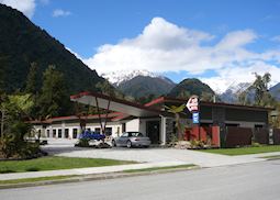 58 On Cron Motel, Franz Josef Glacier