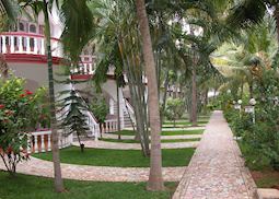 GReaT Trails River View Resort, Tanjore