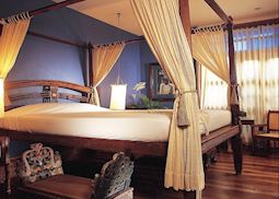 Zamrud of east Java suite, Tugu Malang, Malang